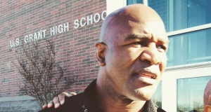 Evander Holyfield at OKC school: ‘Everyone who is successful has a support group’ Evander Holyfield