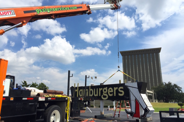 hamburgers Charcoal Oven