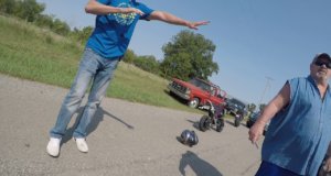 Intense Oklahoma road rage video shows gun, bikes, fight