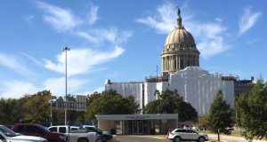 ‘Officeholder expenses’ include food, fun for lawmakers officeholder expenses