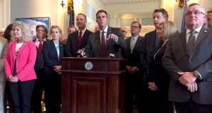 Dueling budget pressers show ‘rough waters before the agreement’ Oklahoma budget