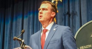At Medicaid block grants announcement, Stitt pitches SQ 802 alternative Medicaid block grants