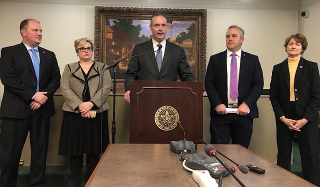 new rules for Capitol