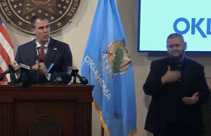 Stitt acts: Restaurants, bars must stop sales for on-site consumption by 11 bars must close