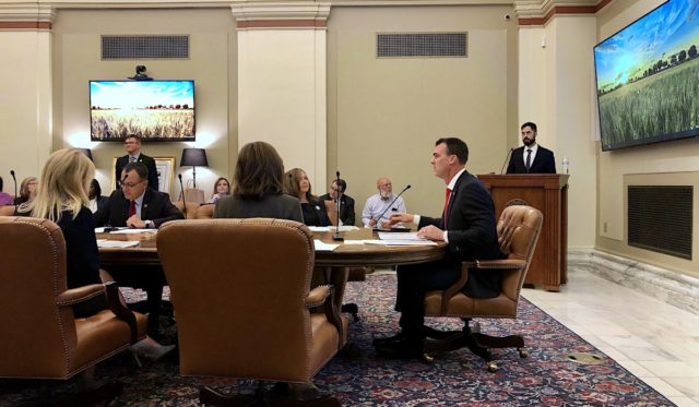 Stitt goes to Washington