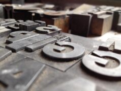 Learning of life and death in the newspaper industry newspaper industry