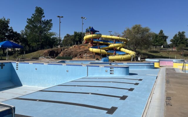 Pelican Bay water leaks