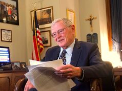 After stroke, former Sen. Jim Inhofe dies at 89 Jim Inhofe dies