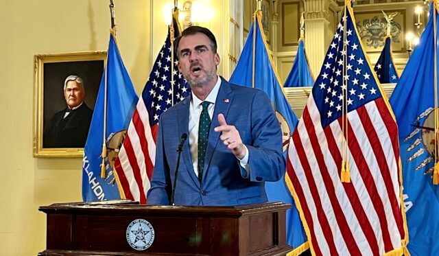 Muscogee compact dispute