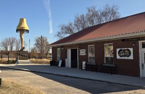 ‘People notice’: Chickasha leg lamp spurs economy as Warner Bros. complaint lingers Chickasha leg lamp
